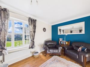 Lounge- click for photo gallery